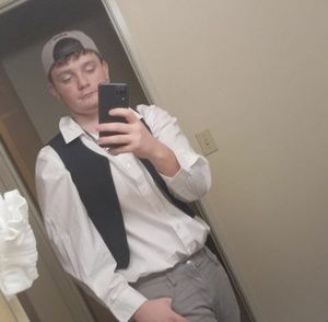 Meet your Posher, Evan